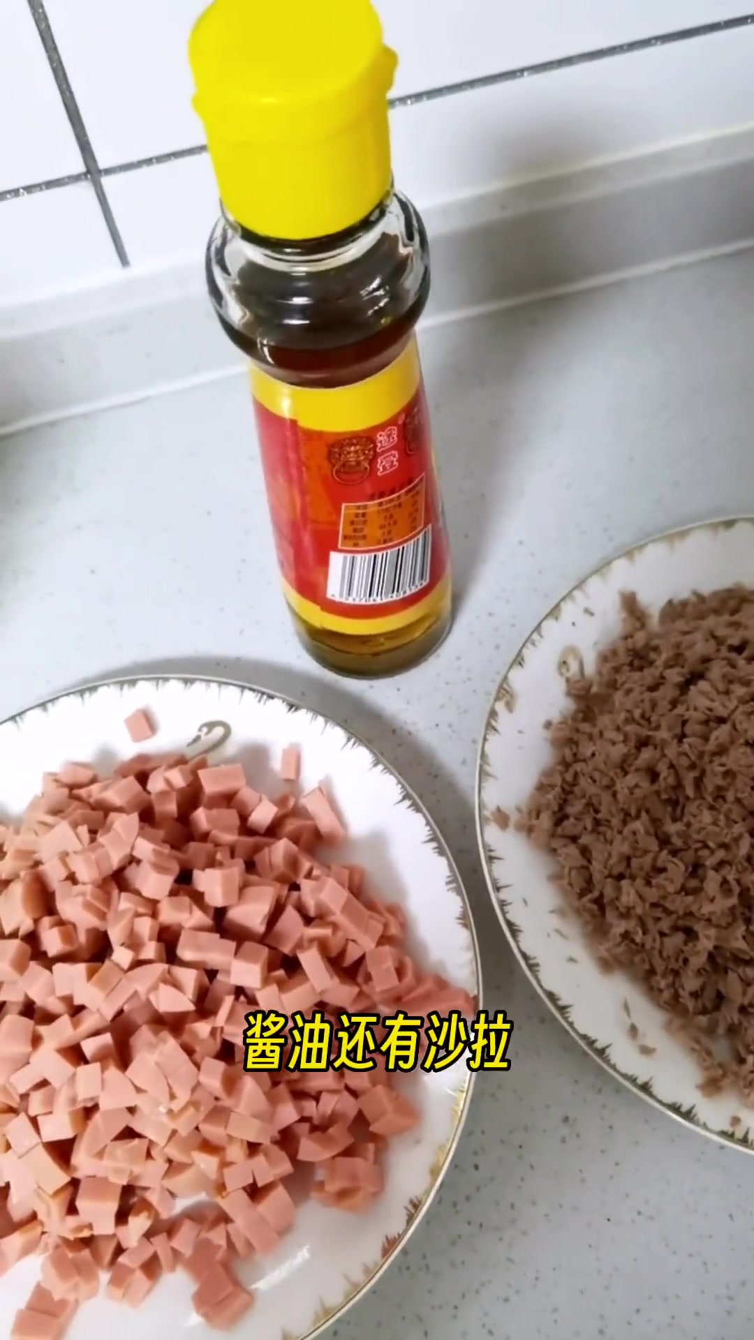 给俩外孙做紫菜卷,快来试试好不好吃