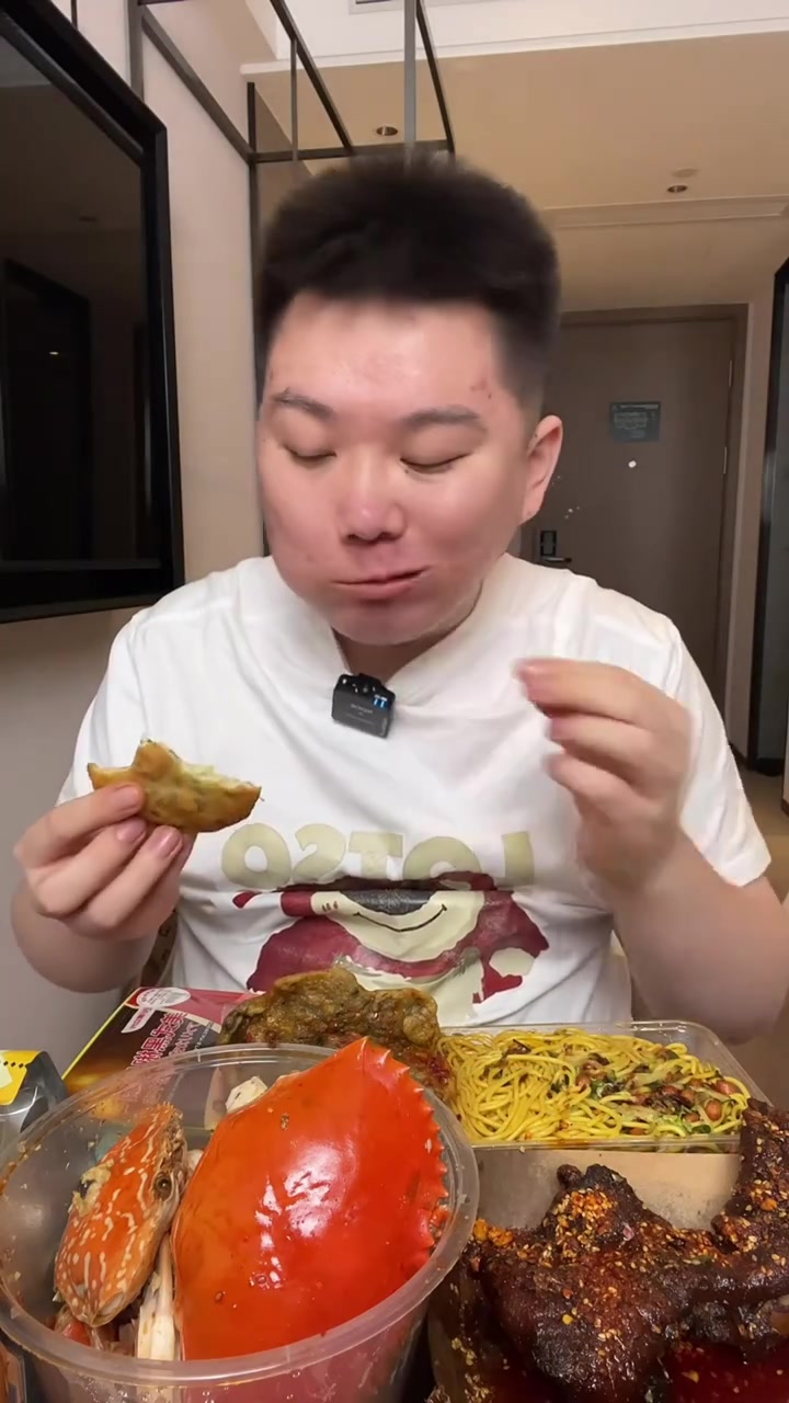 第一次吃爆辣烤鹿肉(人工养殖可食用的)