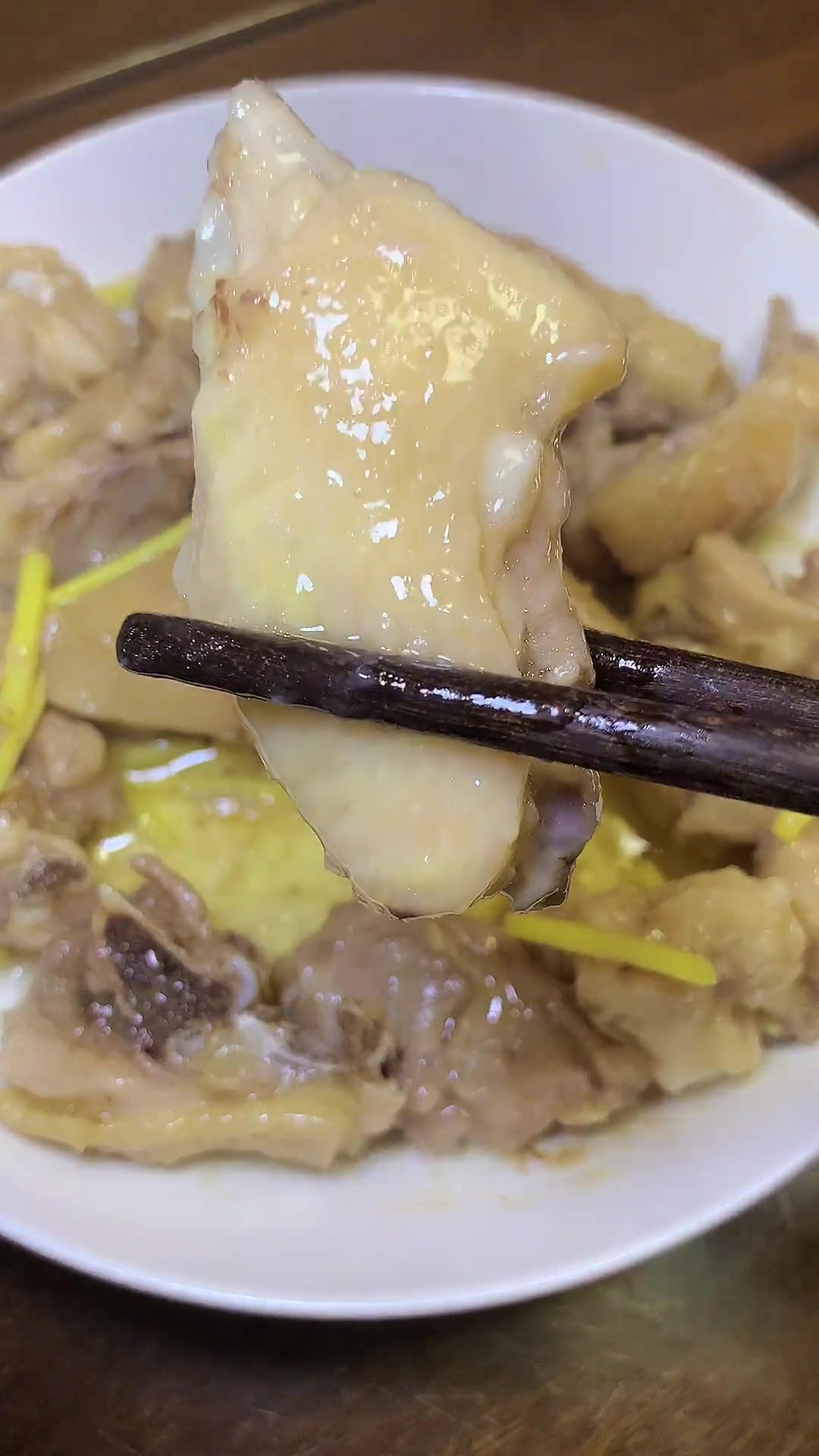 简简单单的清蒸鸡,真的好好吃,美味停不下筷