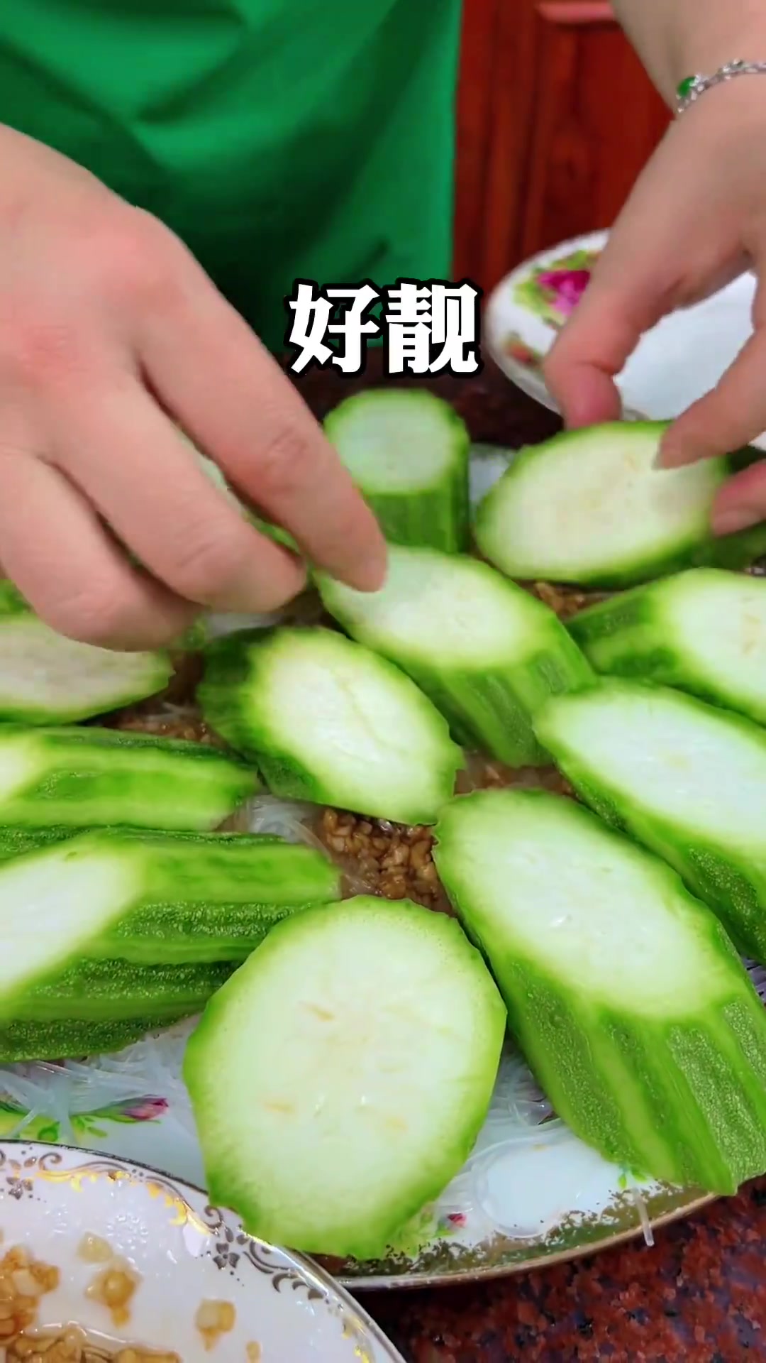 银鱼仔蒸丝瓜好吃到停不下来