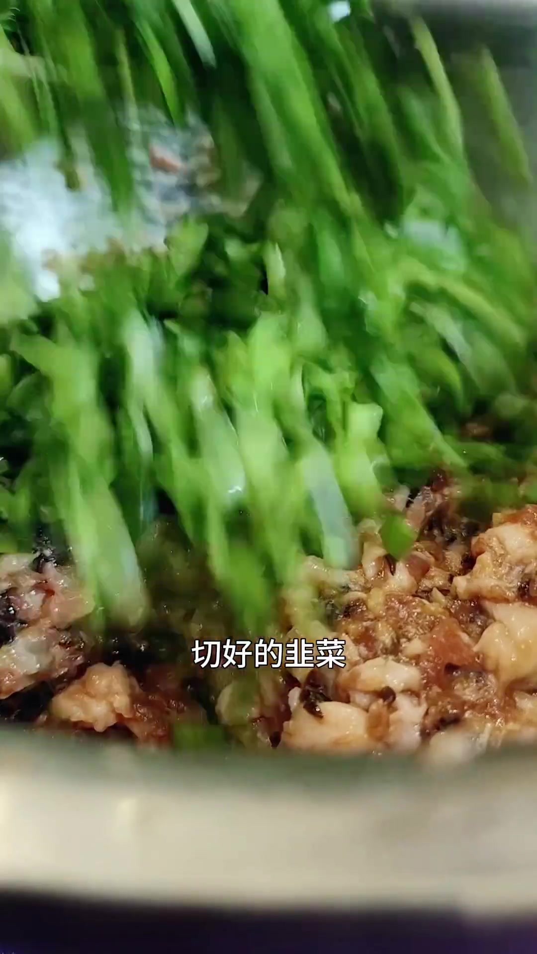 皮薄、馅多、似元宝，中国烹饪大师王海英制作传统博山水饺