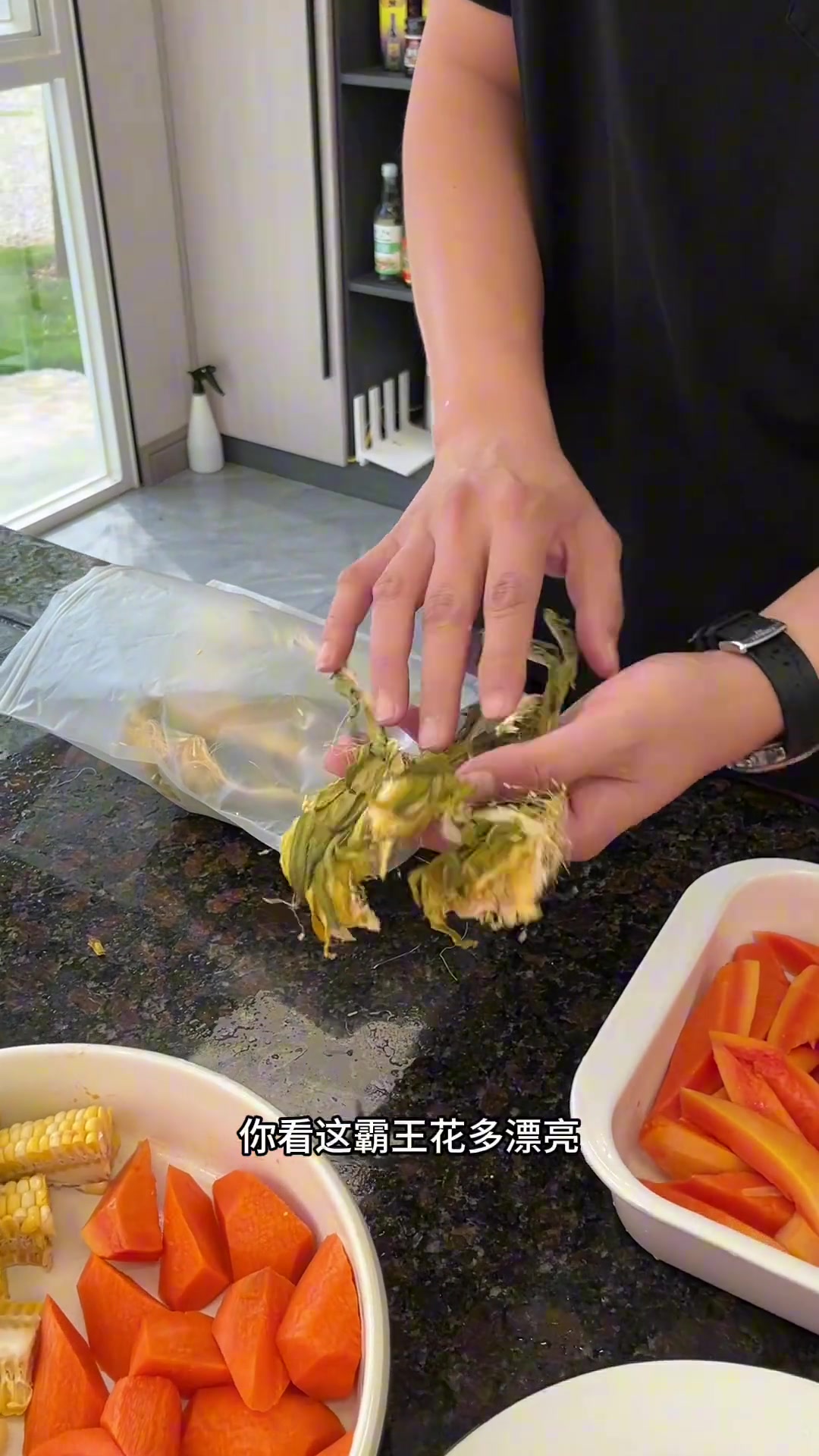 霸王花椰子浸鸽子