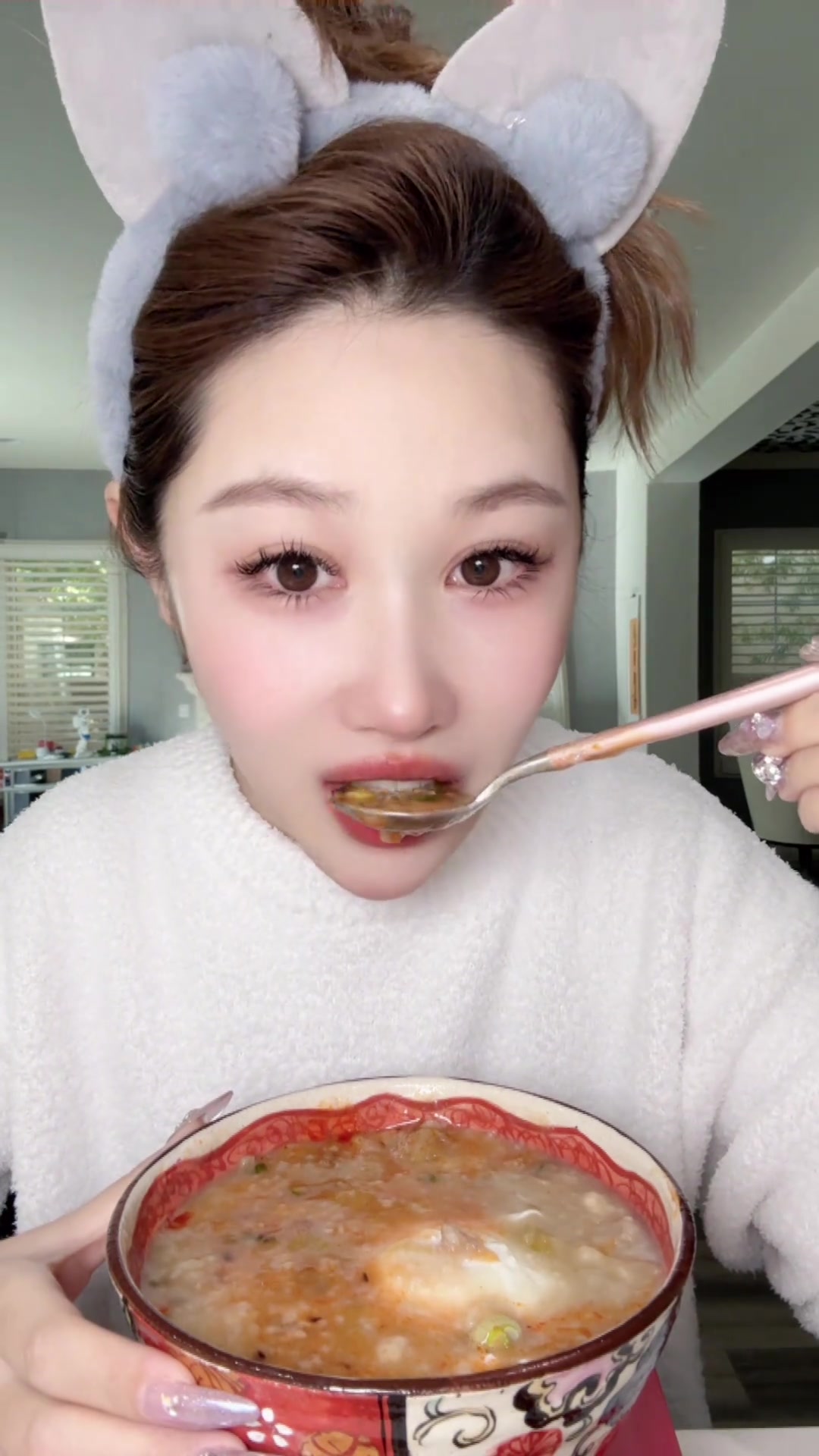 强哥做的酸菜肉末疙瘩汤，美味无敌，教程在哈哈哈哈哈