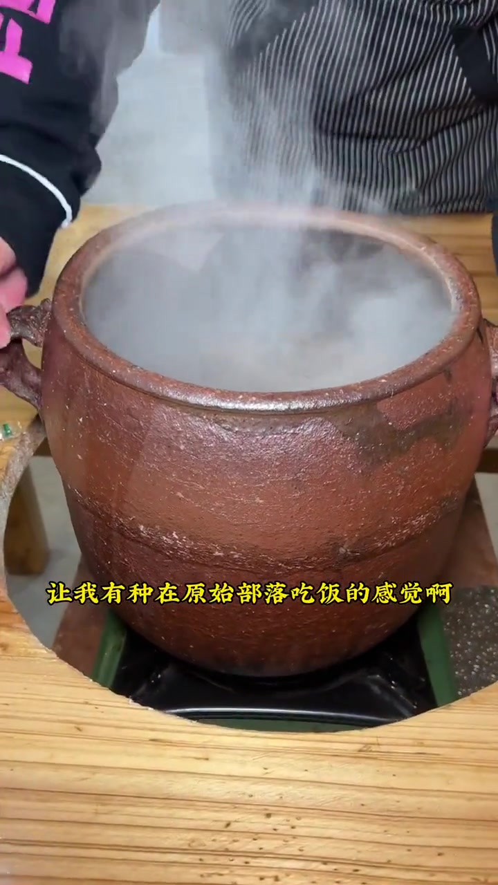 牛骨汤的瓦罐串串,奶奶都能吃!带上家人安排上～