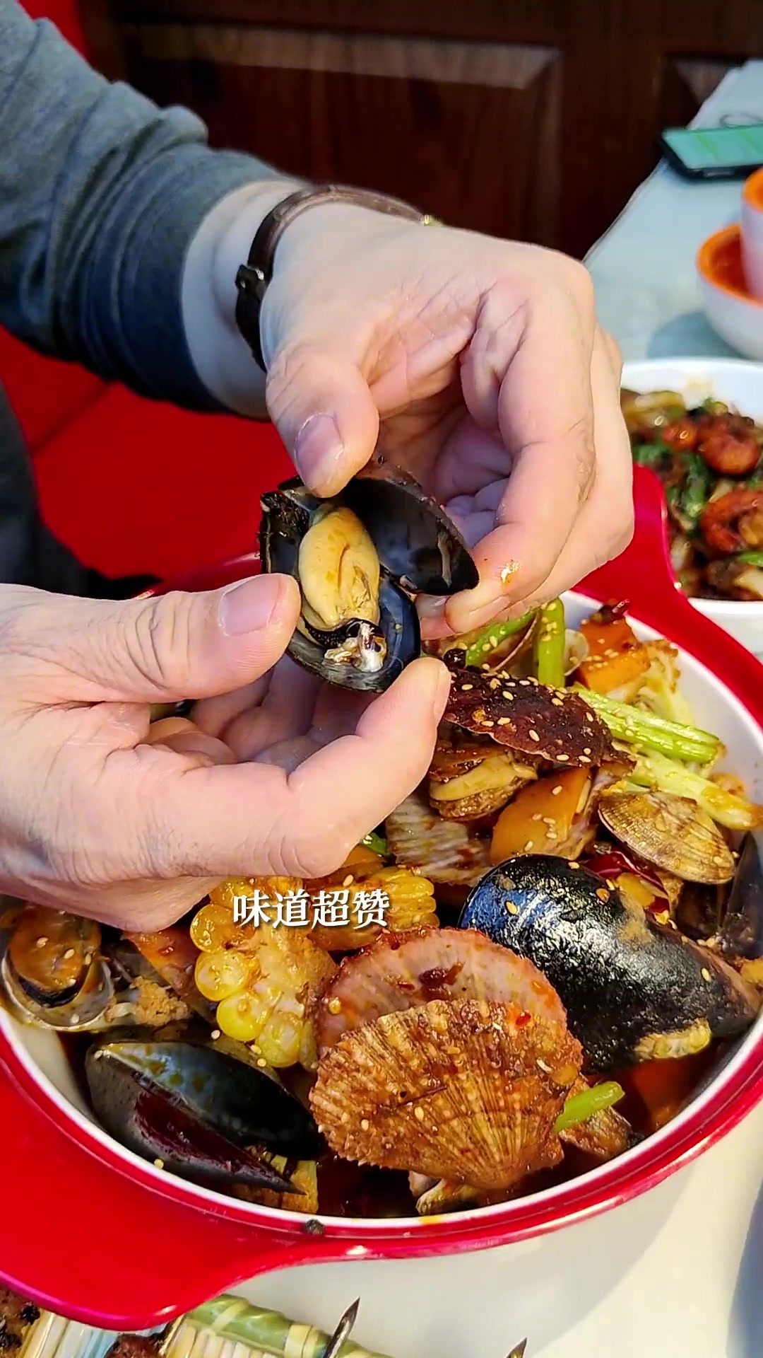 这烧烤店实惠好吃,各种特色烤品菜品