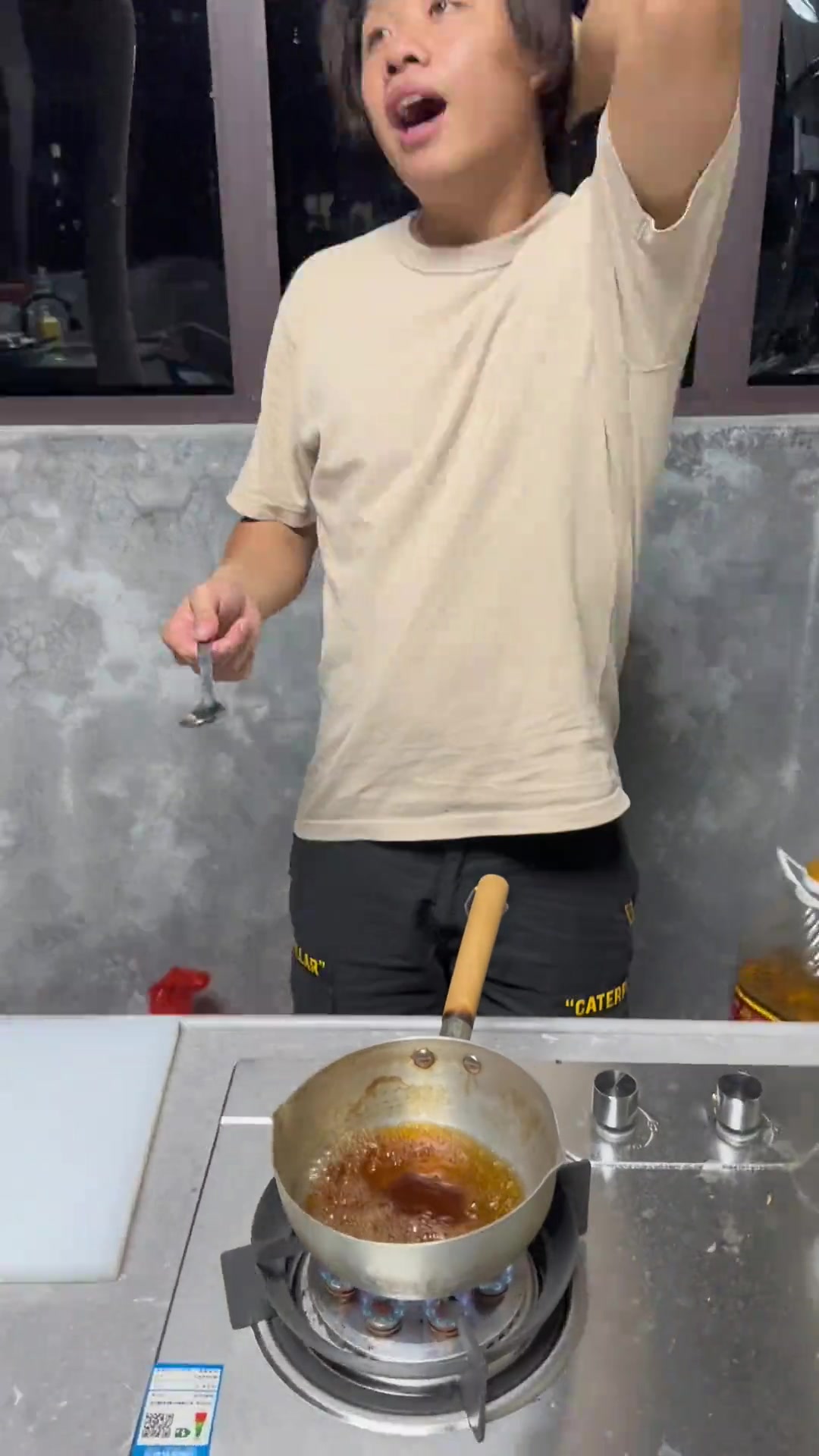 极度怀疑水哥比人水!西米要比水浸甘唔系会融晒咩,绿豆沙又变成绿豆饭!凉粉变面粉糕一言难尽咯