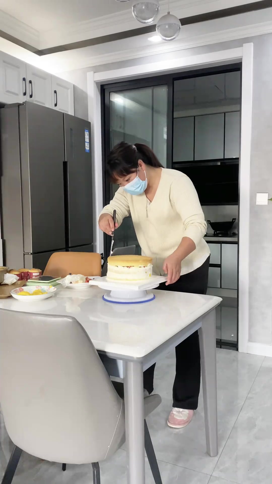 竟然有人找我做蛋糕，太激动了，你们觉得这次咋样？