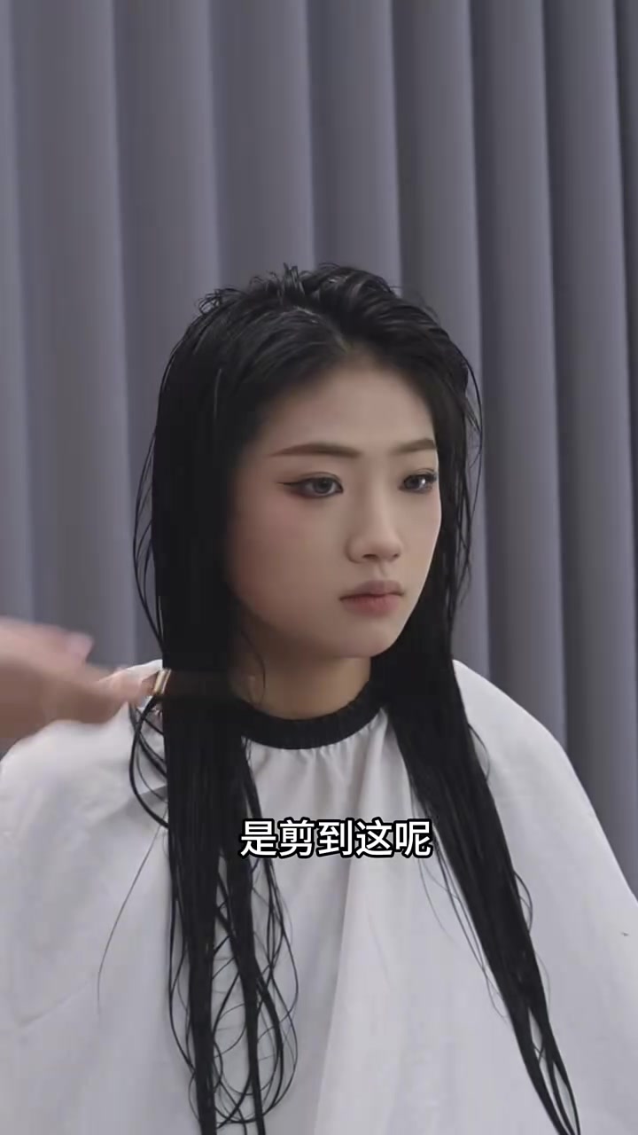 这个女发型师太讨厌,洗发后头屑问题严重