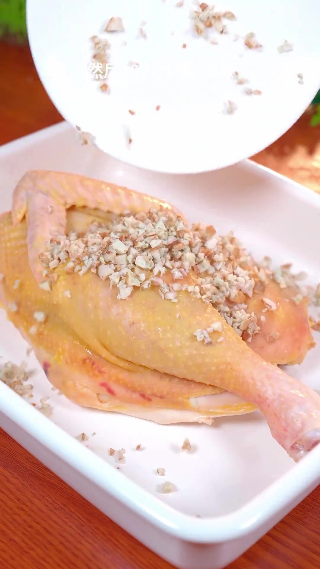 好吃的广东窑鸡自己在家就能轻松搞定了!