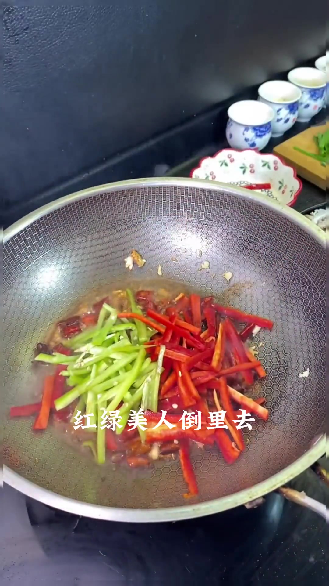 干香不过油！教你做无腥味爆炒羊杂，下酒又下饭