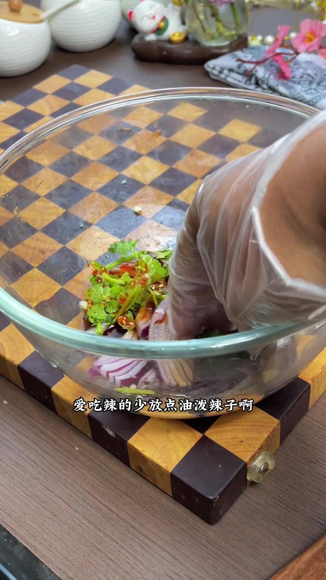 护心肉怎么做,黄瓜拌护心肉