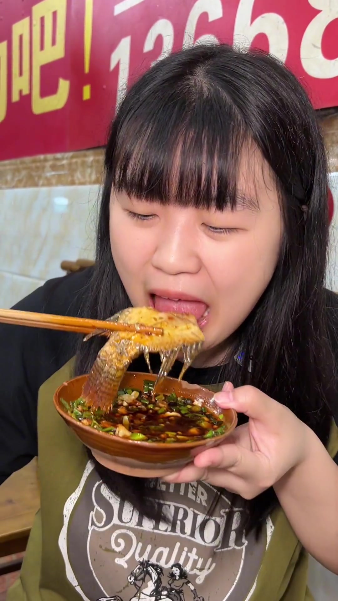 大坪石油路这家怪味鱼确实“怪”，重麻重辣的味道还怪好吃的！