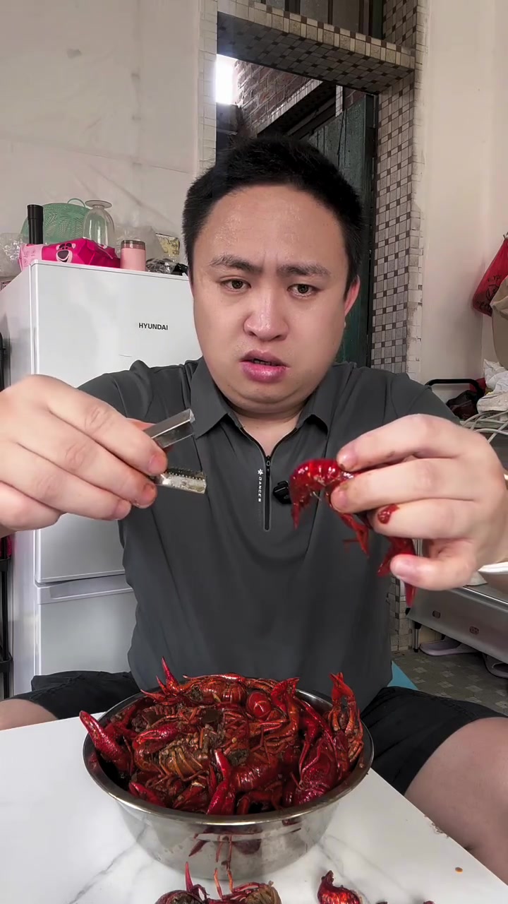 剥龙虾神器真的好用吗！