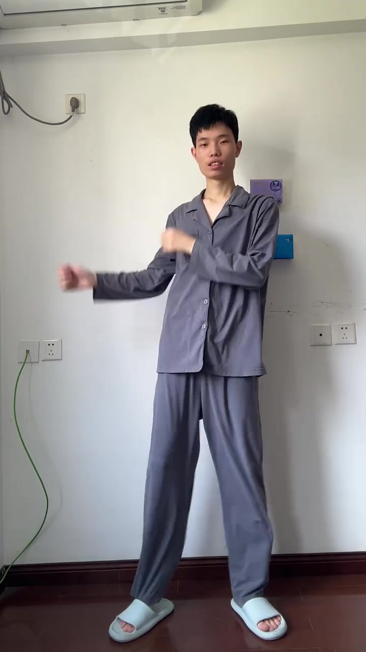 我再也不是当年的那个鼠鼠了!我要猛攻!