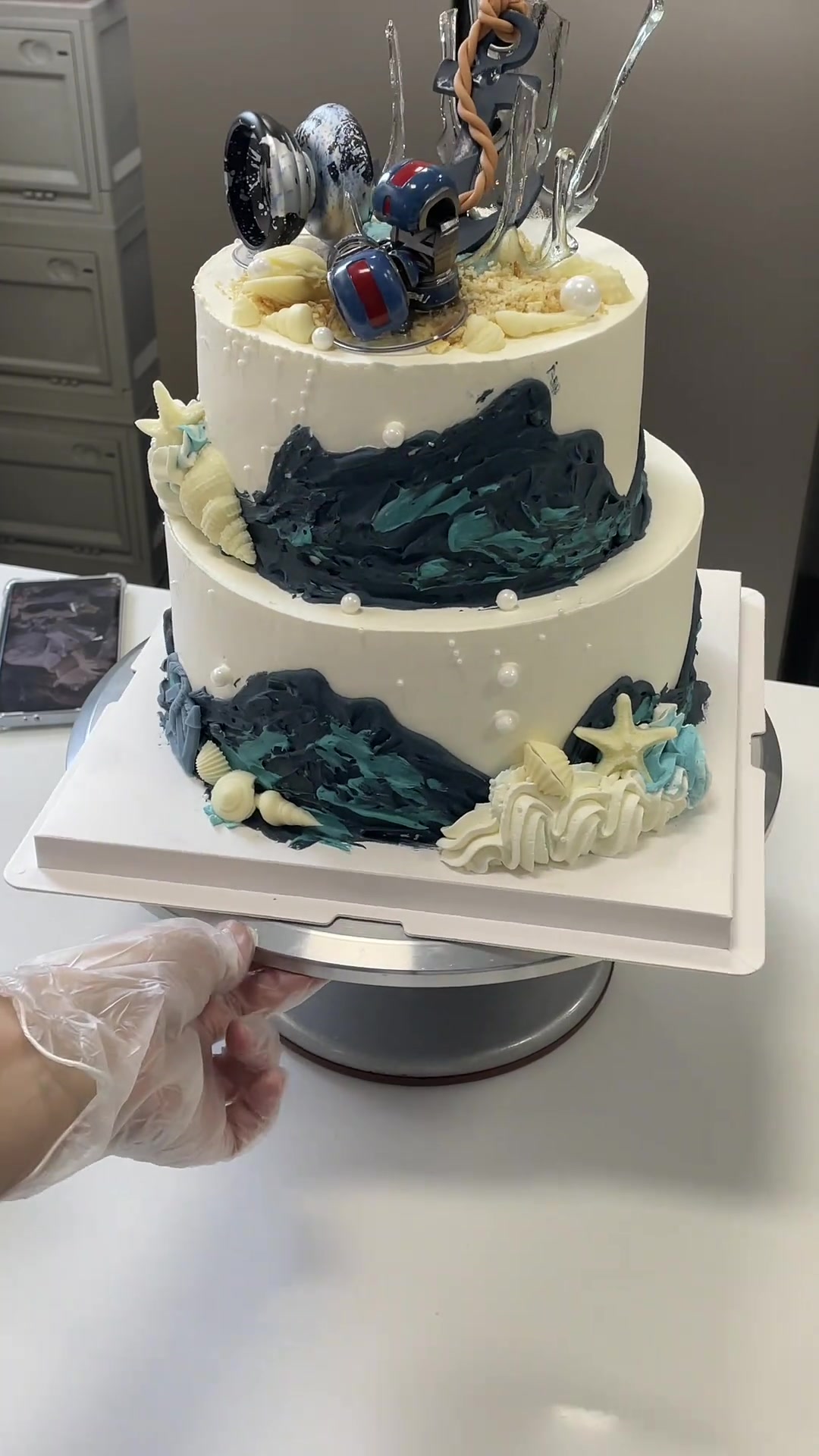 萧逸生日卡同款蛋糕复刻，尽力还原，祝他和大家生日快乐！