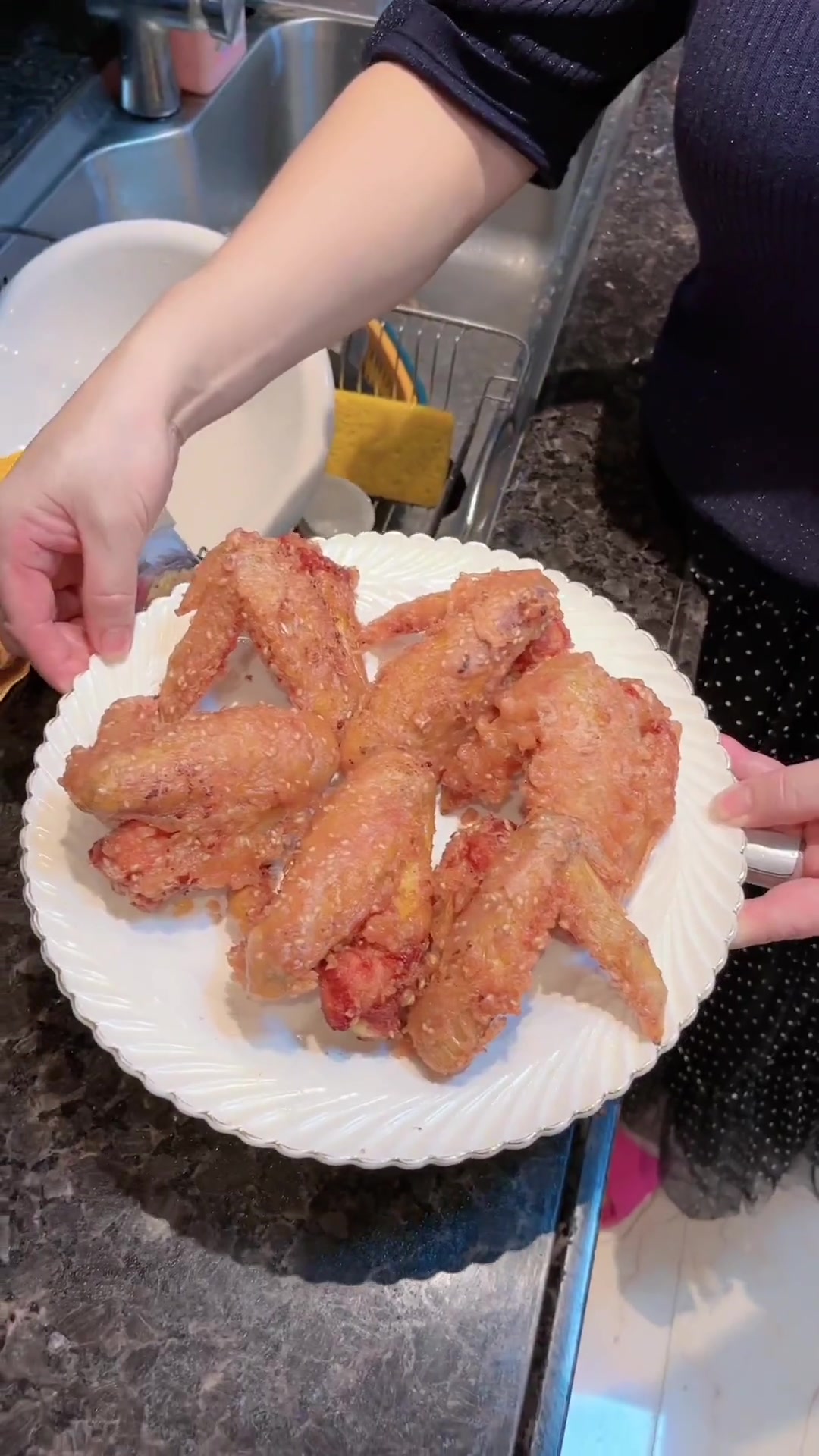 潮汕特色小吃腐乳鸡翅非常好吃的潮汕炸腐乳鸡翅详细做法分享给大家