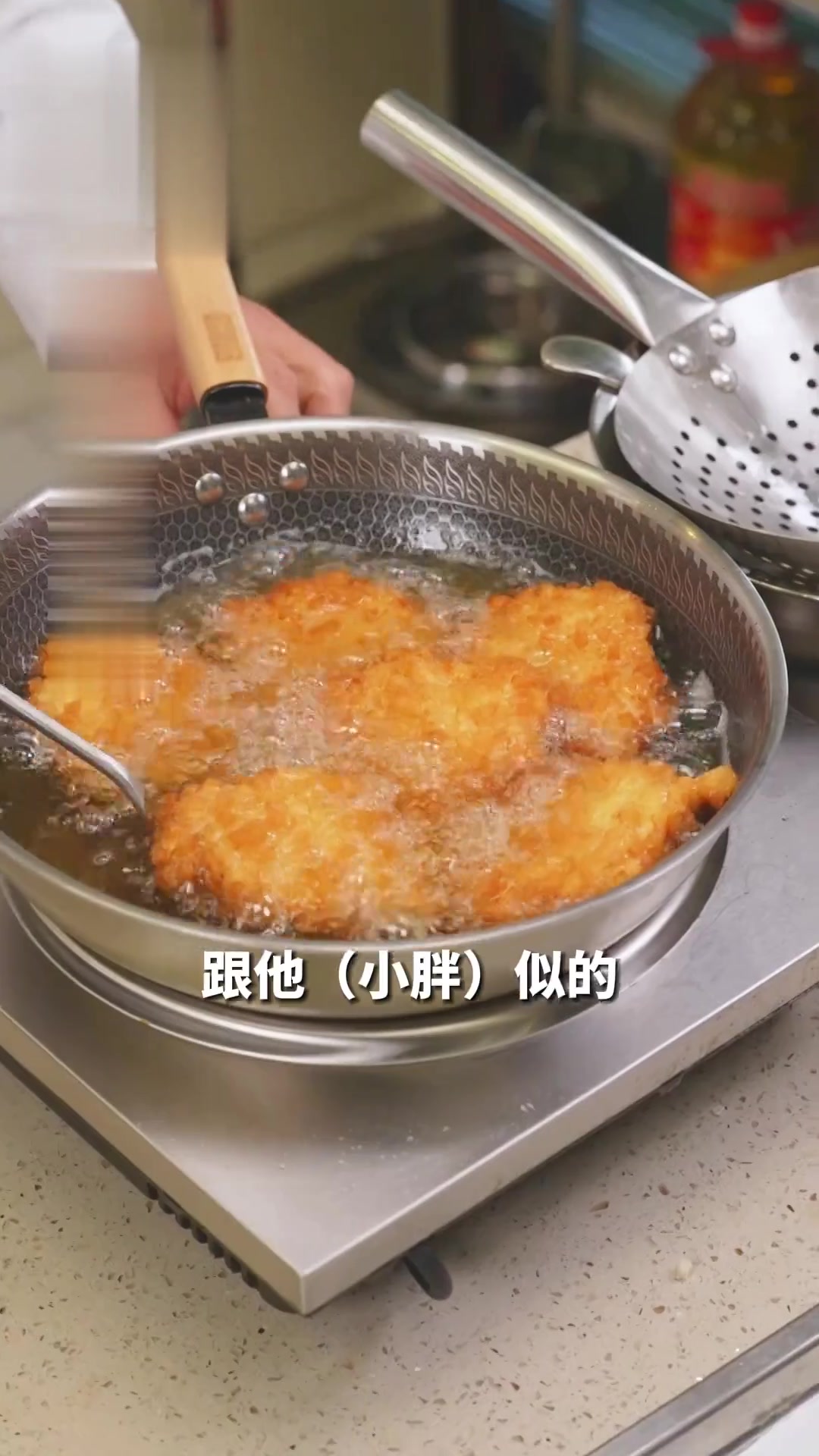 孩子们超爱的面包猪排！外脆里嫩多汁，香而不腻超解馋