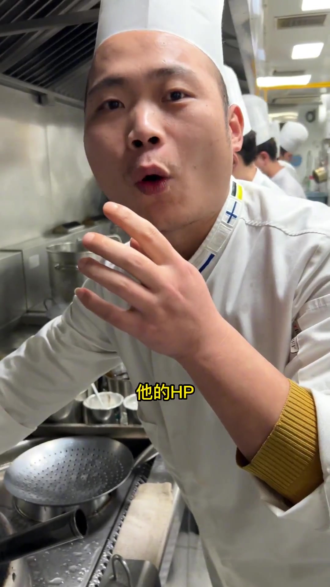 滩涂跳跳鱼,比泥鳅美味,不需要去鱼肚就能吃,在浙江沿海,很多孩子吃到的第一口肉就是跳跳鱼,