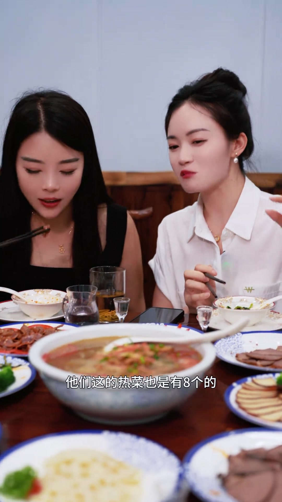 陕西人酒席标准,凉菜先上桌,八凉八热非遗美食