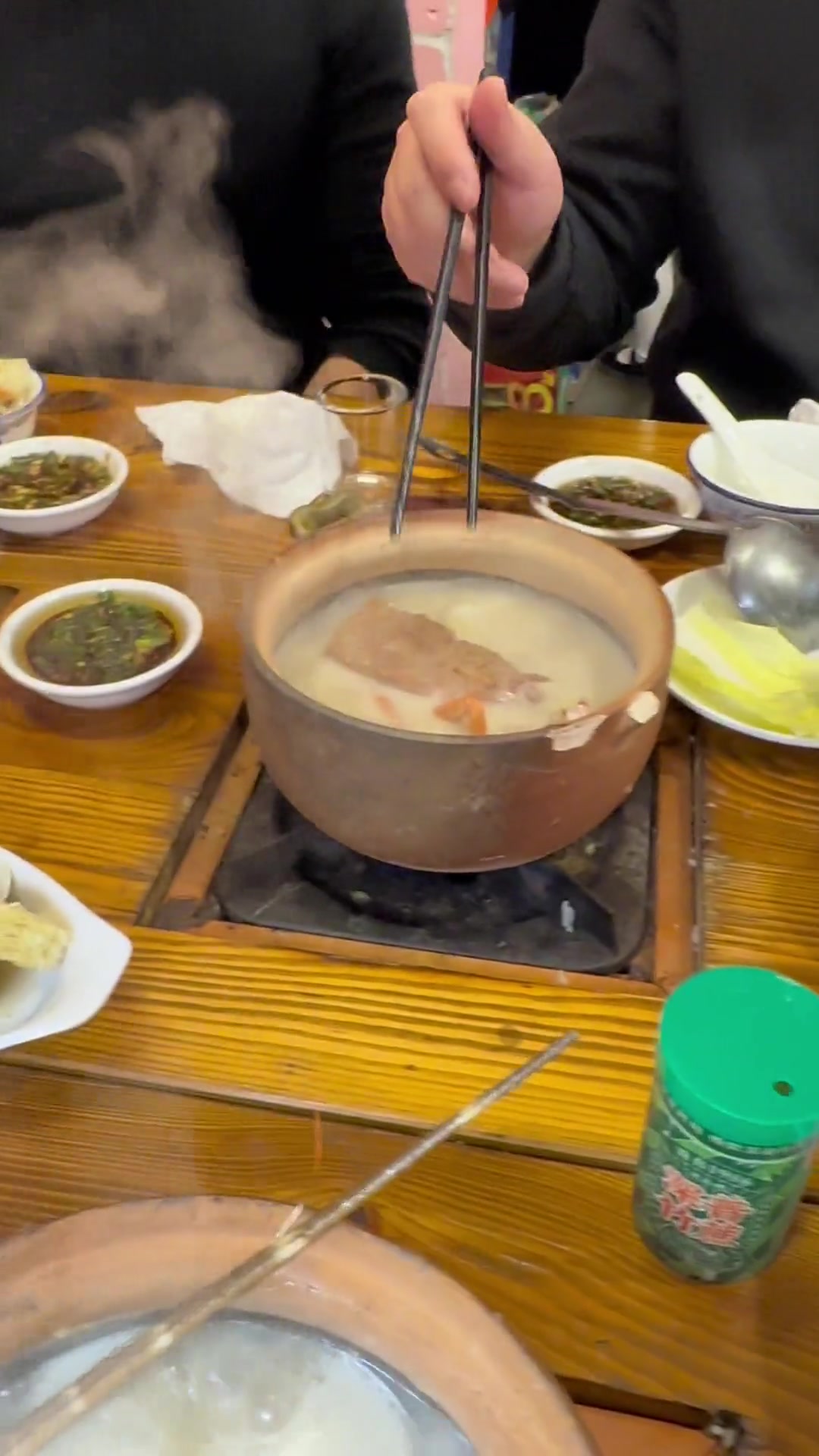 走来普宁吃自助式海鲜粥底火锅,海鲜够鲜,最后这锅粥底真实是yyds啊