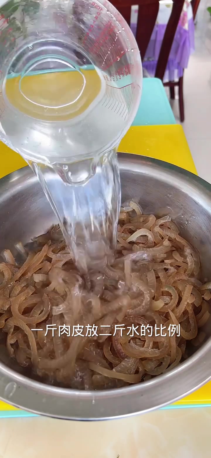 蔬菜皮冻肠简单做法，抠弹剔透似画，好看又好吃