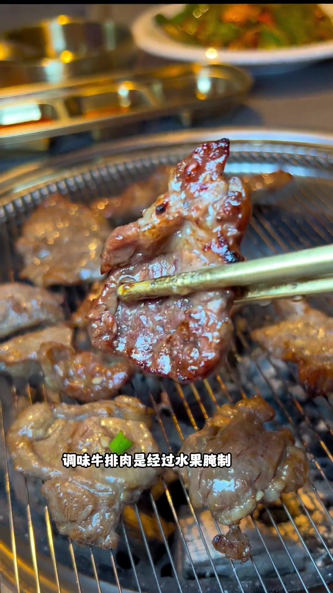 吉林侘寂风装修的果木烤肉店
