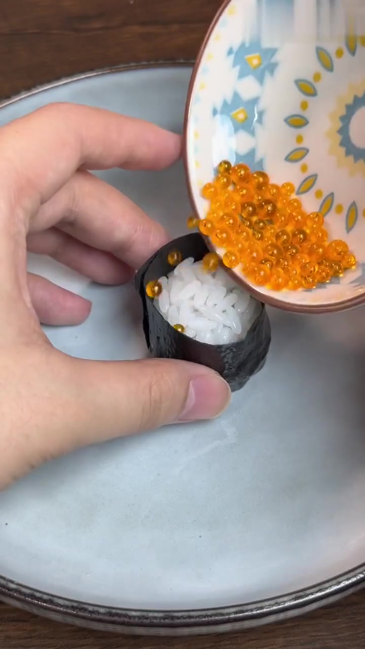 没错!今天又是熟悉的两眼一黑|鱼子酱寿司拼装模型