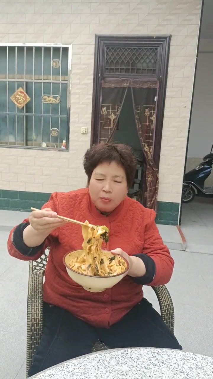 陕西方言:陕西人钟爱的手擀面
