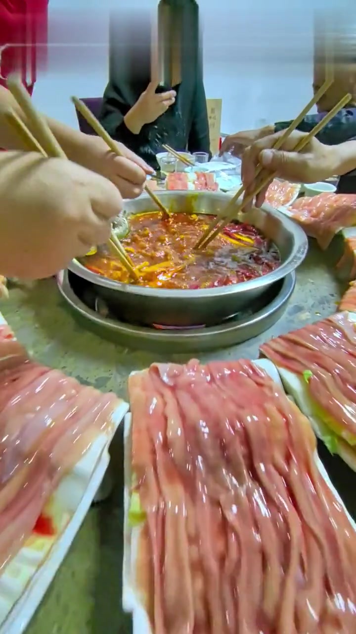 九尺鹅肠火锅,好吃得很