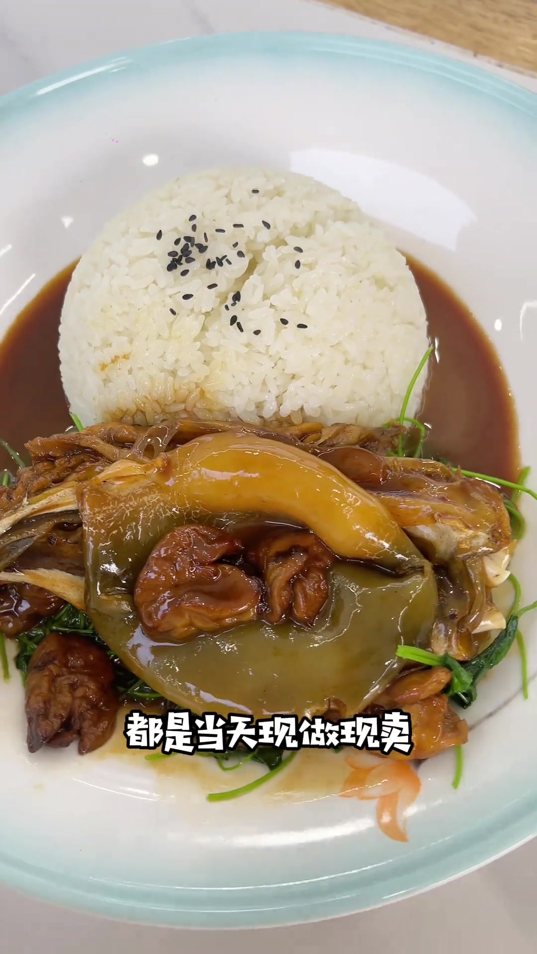 生活虽忙，但也不要忘记吃早餐哦～