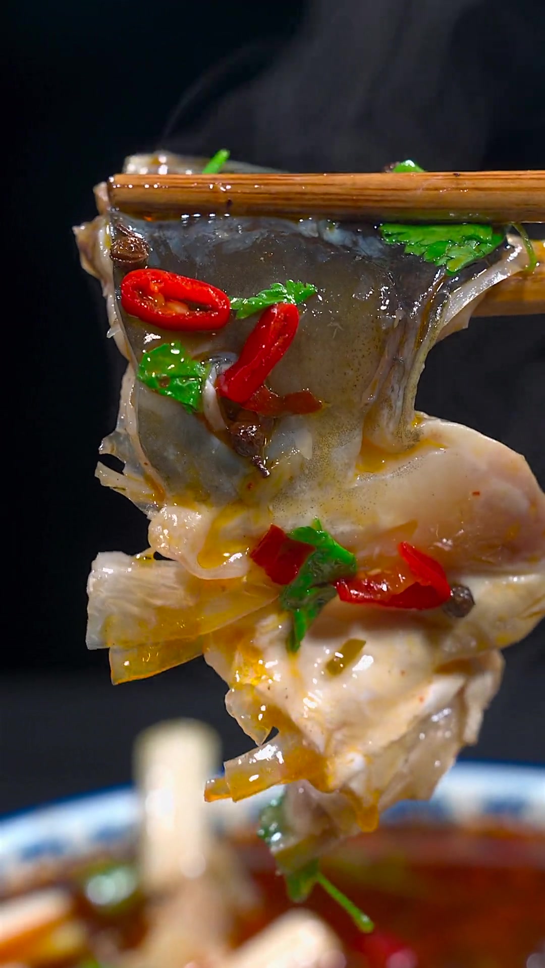 在家做如何做到鱼肉嫩滑不腥，汤鲜味美，关键这几步你要记住