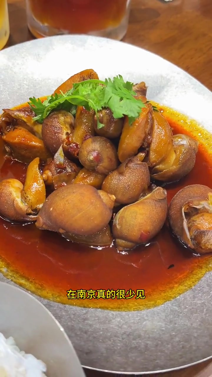 老虎滩水游城楼上