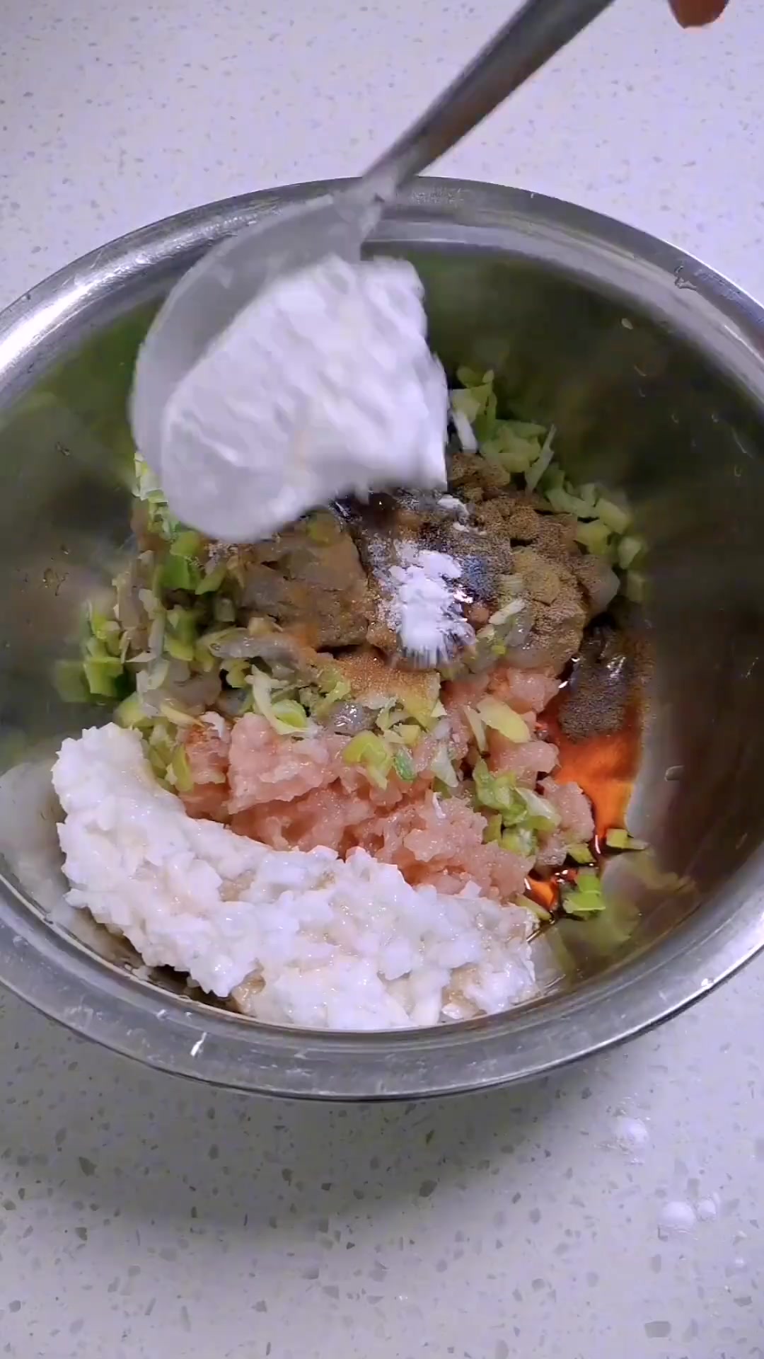 虾新吃法来啦！做法超简单，口口都是鲜香