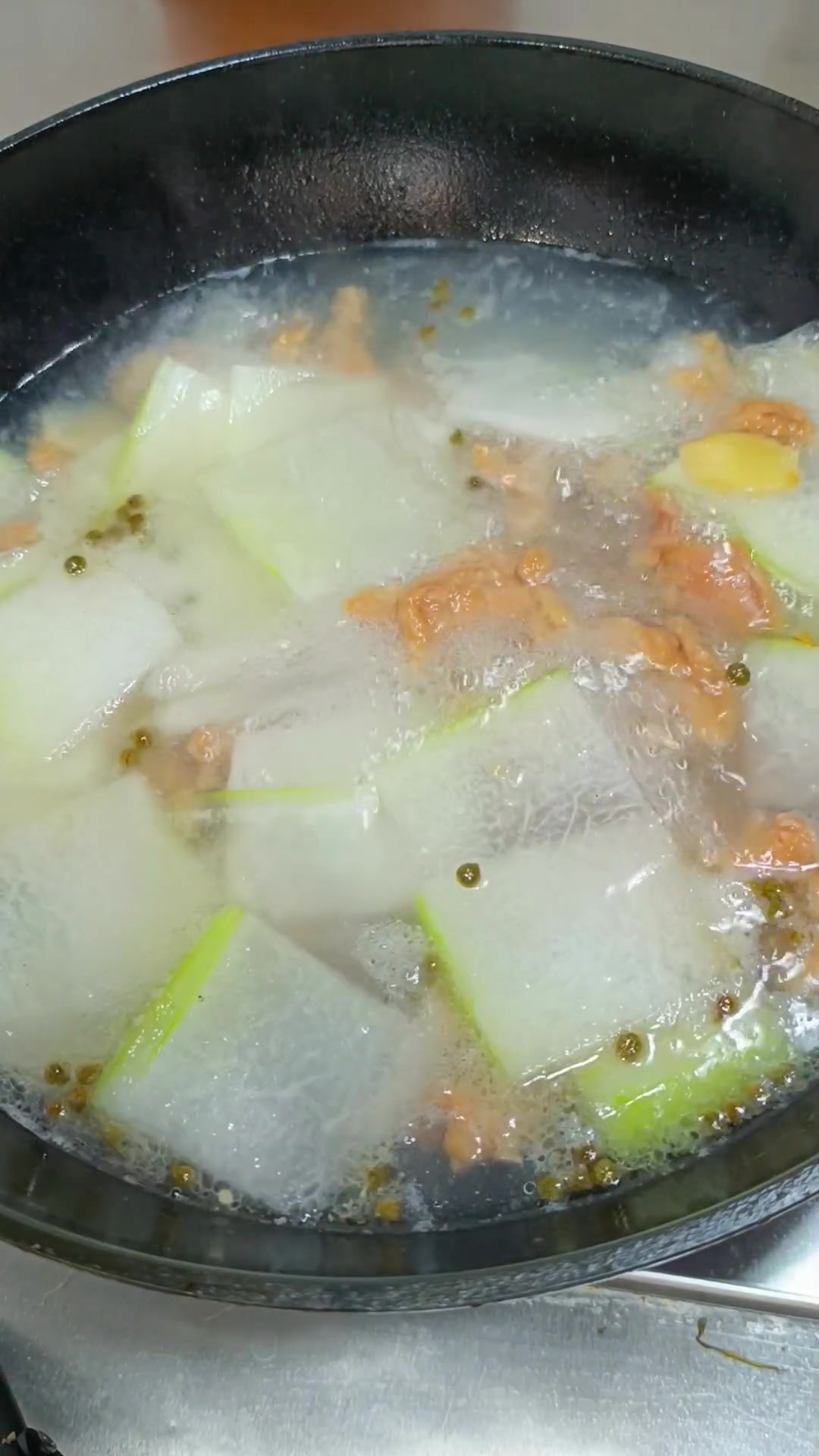 冬瓜煮滑肉太好吃了，汤鲜味美滑肉Q弹！