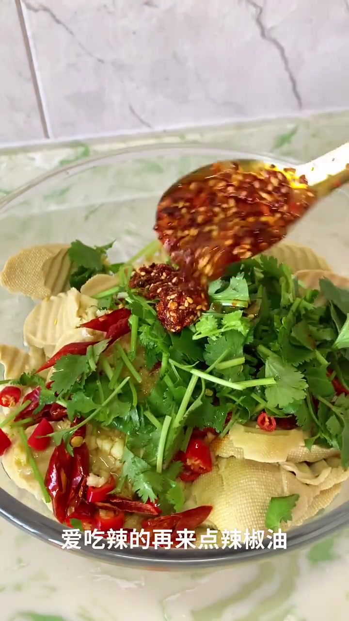 超级好吃的家常凉拌菜——凉拌素鸡