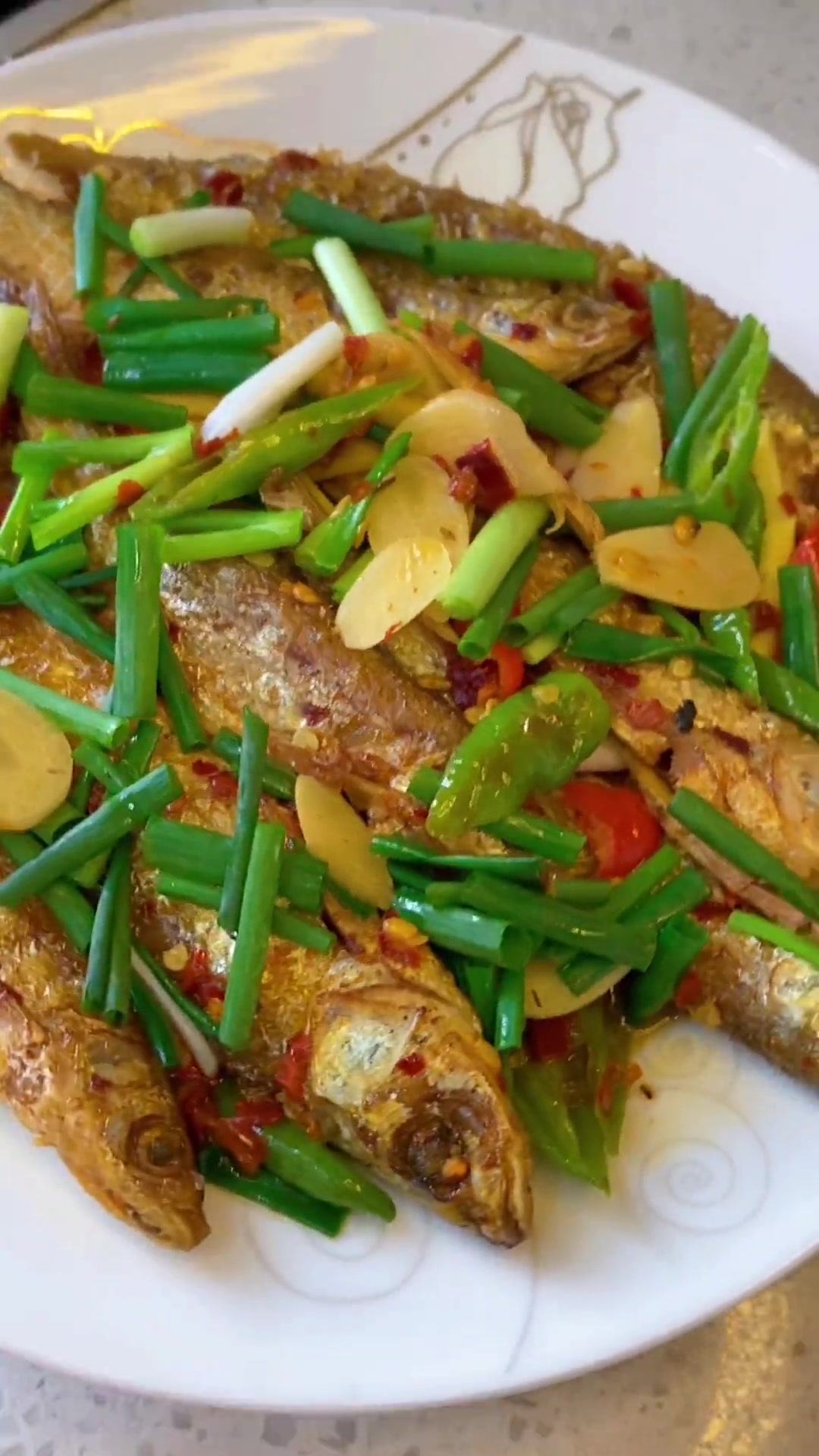 今日份小炒鱼,家常做法分享给大家,真的很下饭