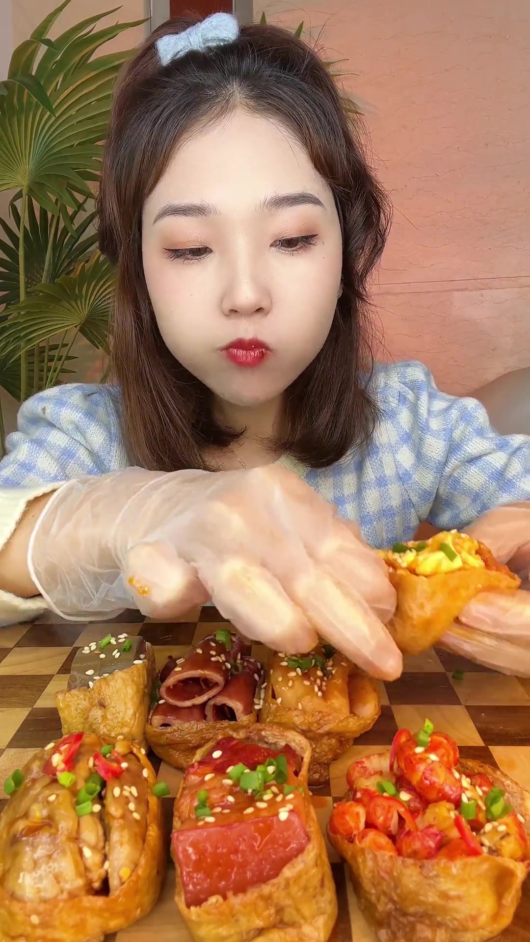 自制中式油豆腐寿司，一口一个决绝子~