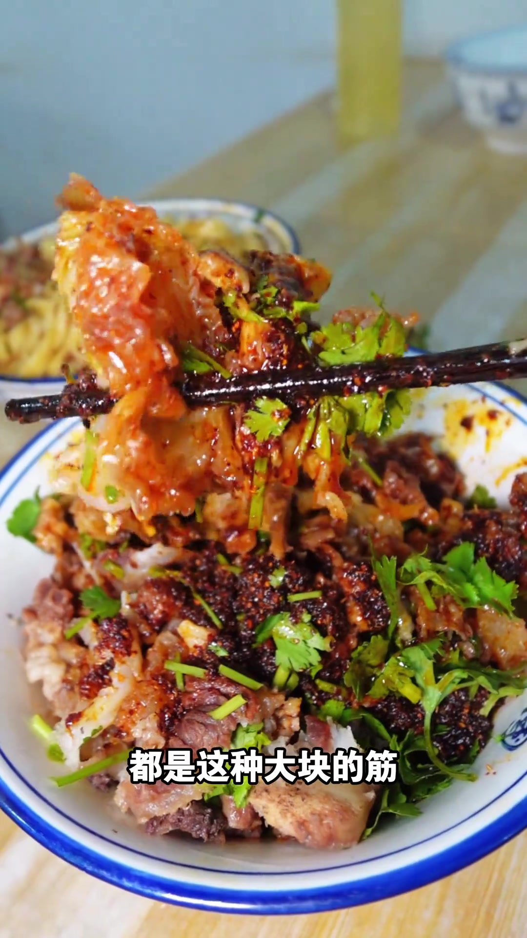 加宽牛肉拉面加倍快乐拆骨肉牛肉盒肉蛋四飞的徐州硬核早餐