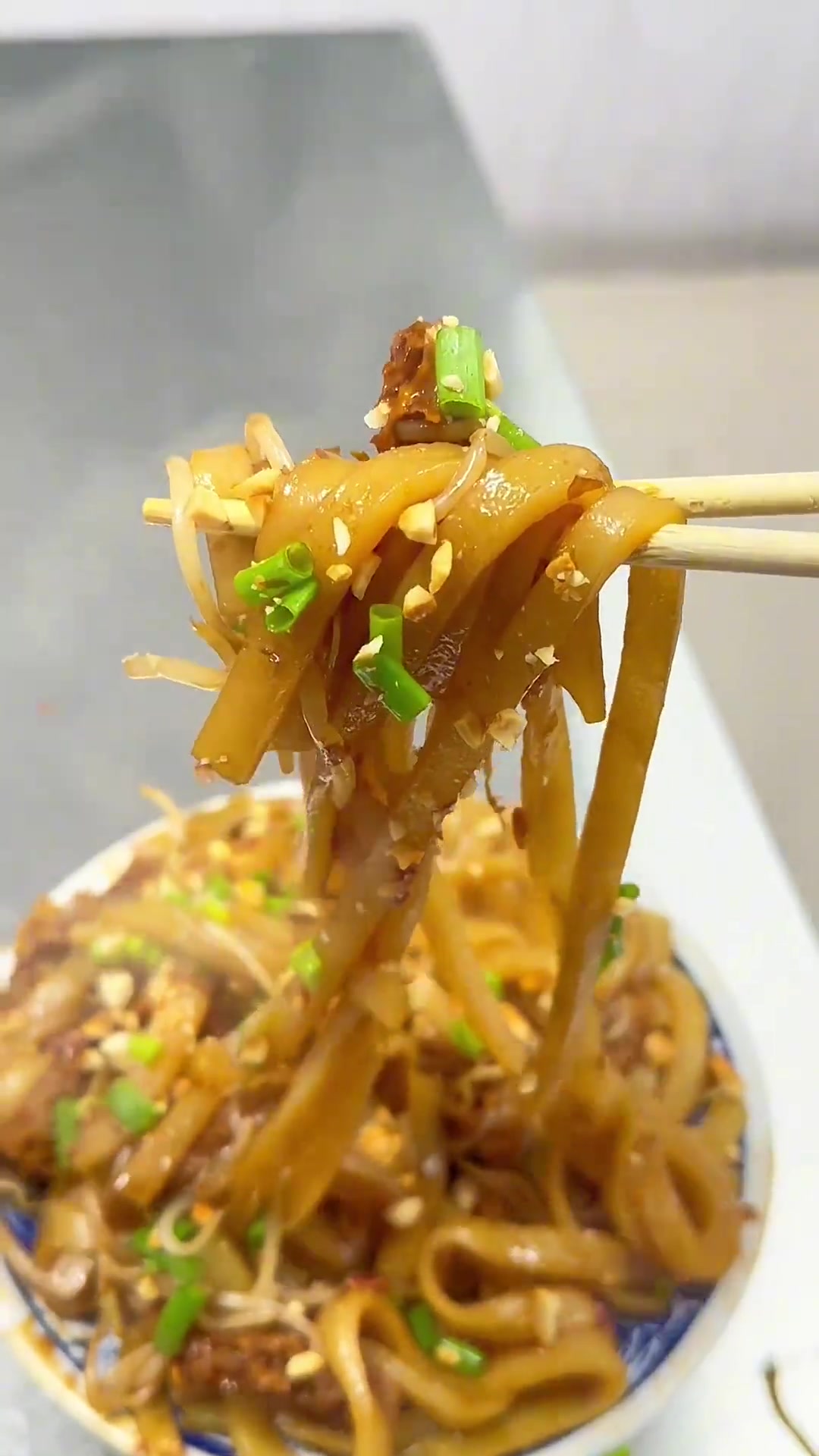 长治的炒凉皮是这样的，你馋了吗