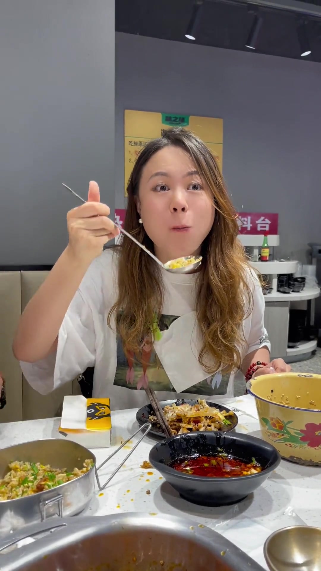 跟着师傅吃长春味之绝美蛙鱼头