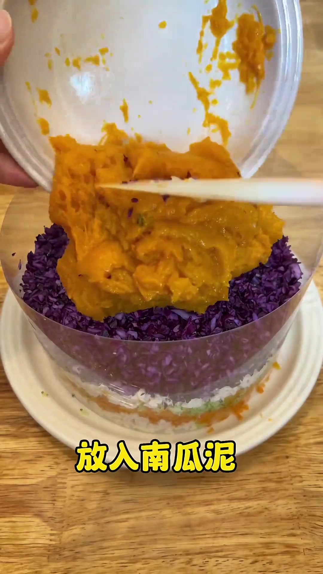 蛋糕做法来啦！毛孩子生日的时候也亲手给它做个好吃又好看的生日蛋糕吧！