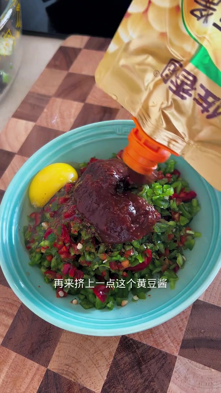 时间长不吃就会想的东北大沙拉祝大家晚餐愉快