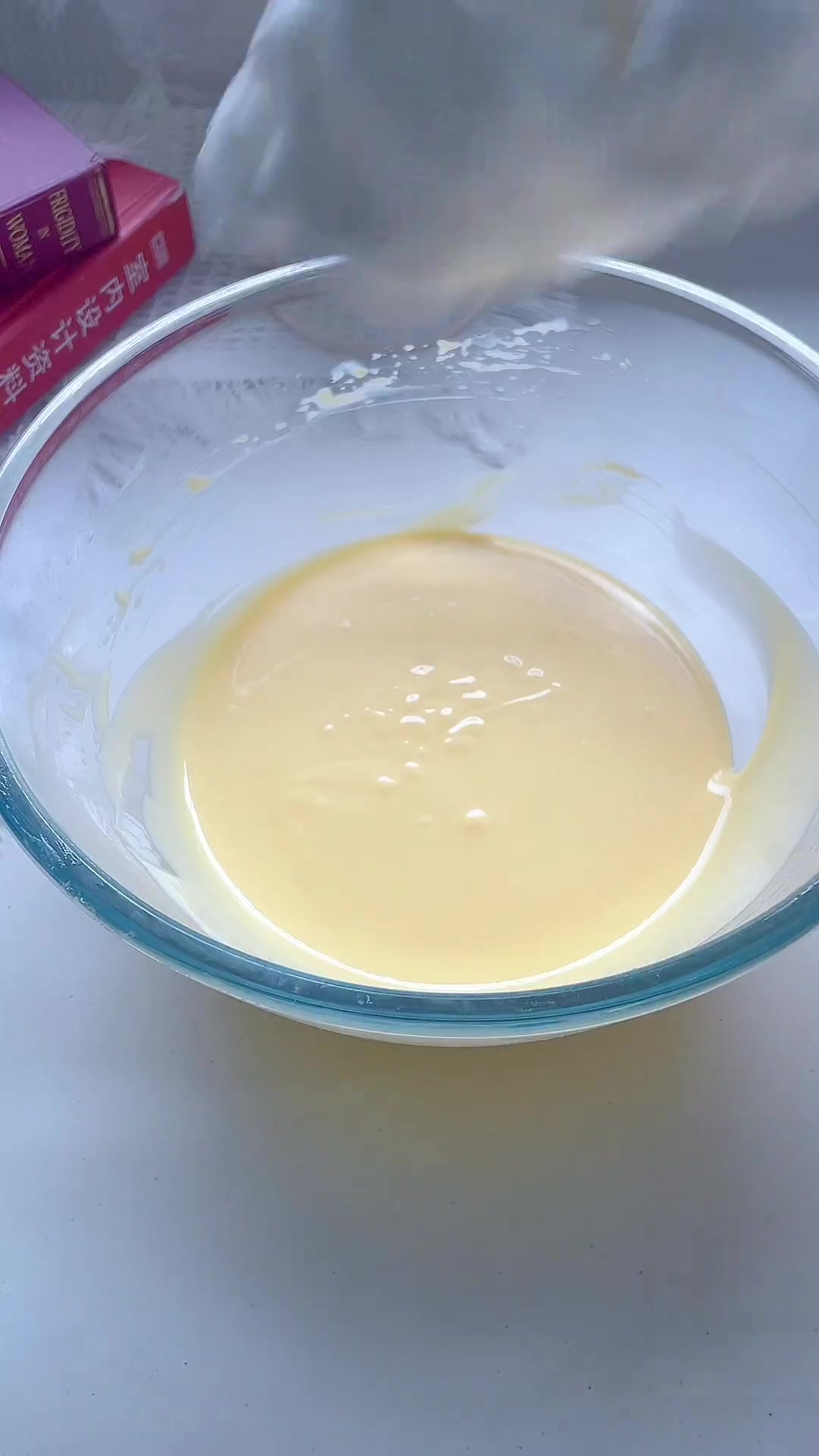 用自制的奶油奶酪做乳酪蛋糕,口感味道一点不差!