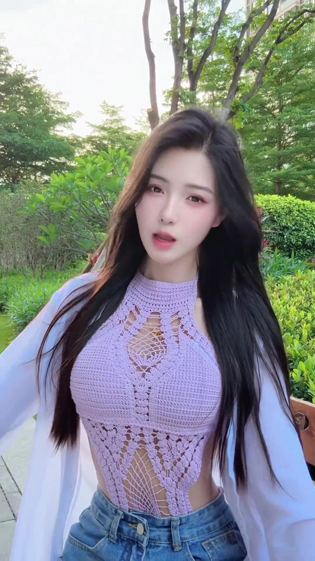 本来想今年咸鱼翻身的，结果粘锅了