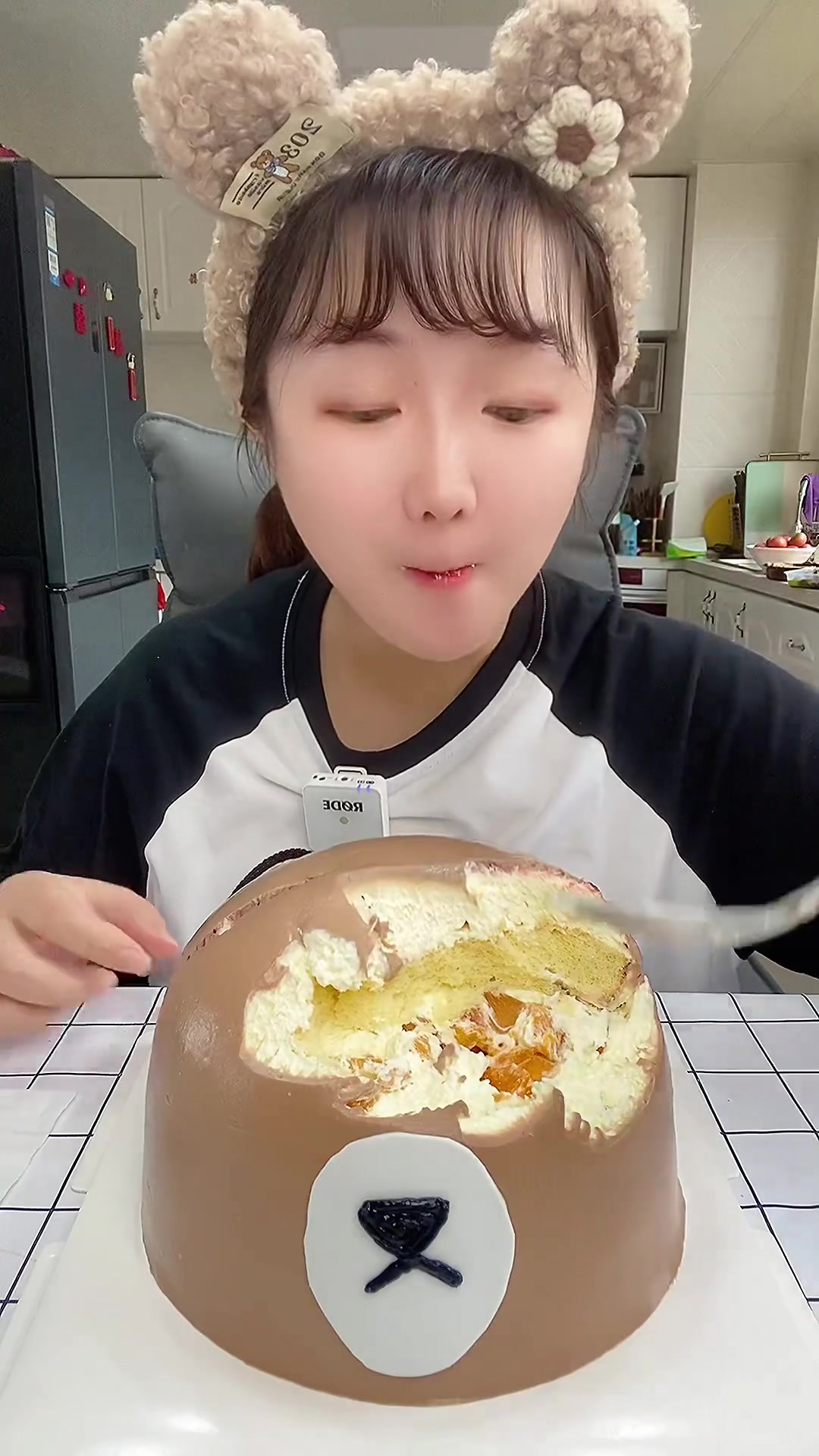 布朗熊小蛋糕哦