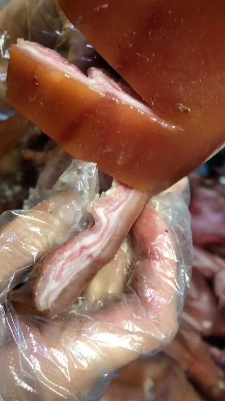 你见过最大的兔肉有多重?