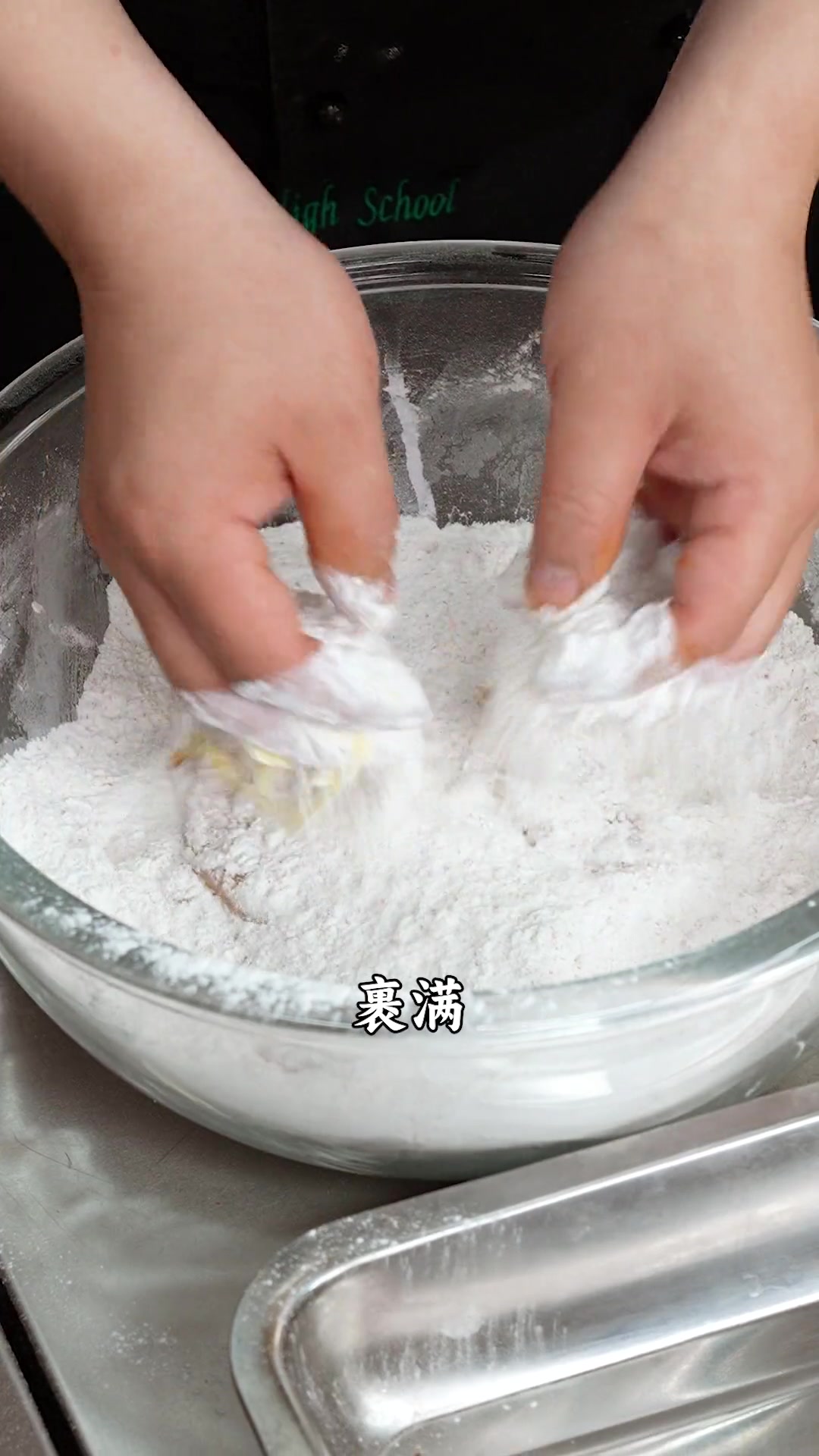 这香辣鸡腿堡，不输洋快餐，10块钱还能吃3个？好吃过瘾还卫生，不知道吃啥就来一顿吧~