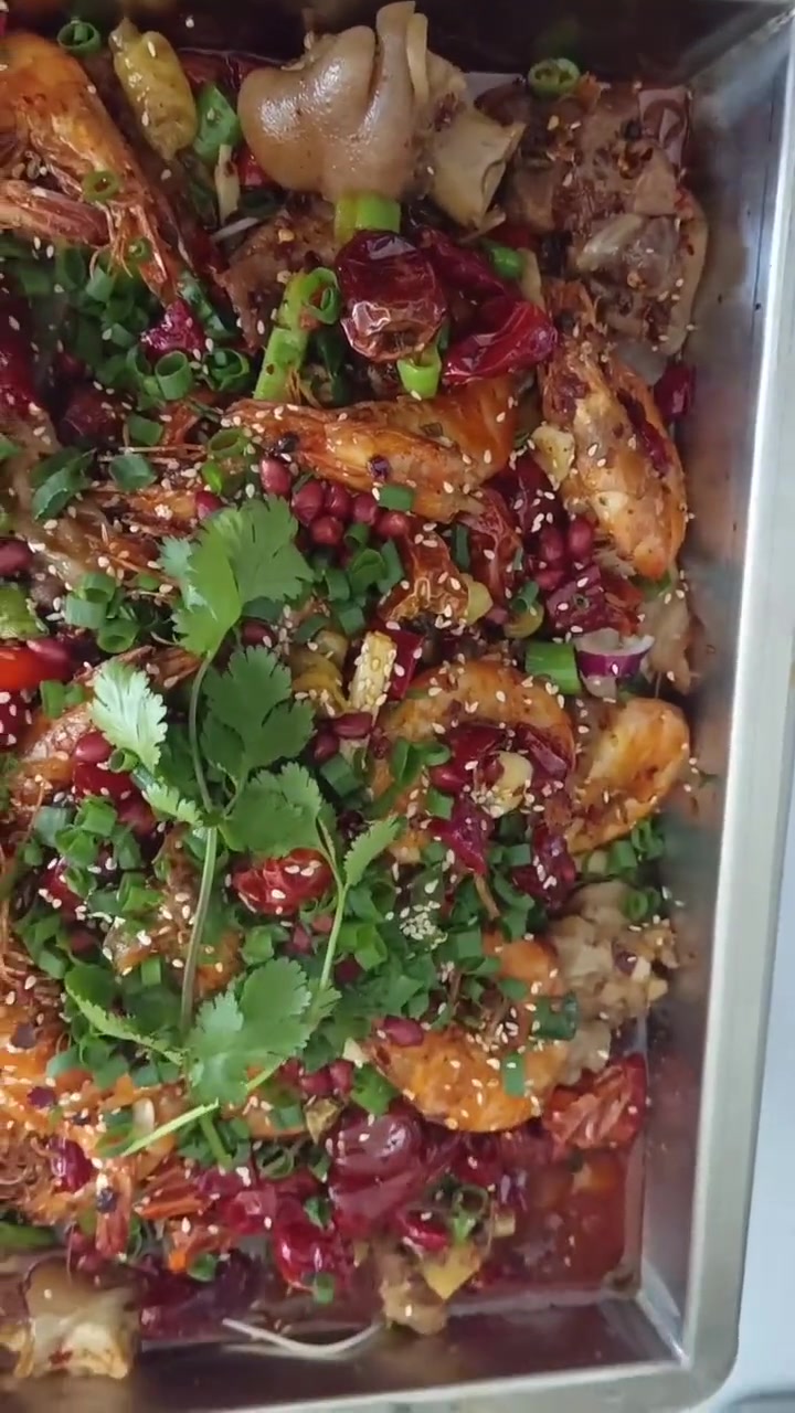 干锅蹄花虾，巴适得板！