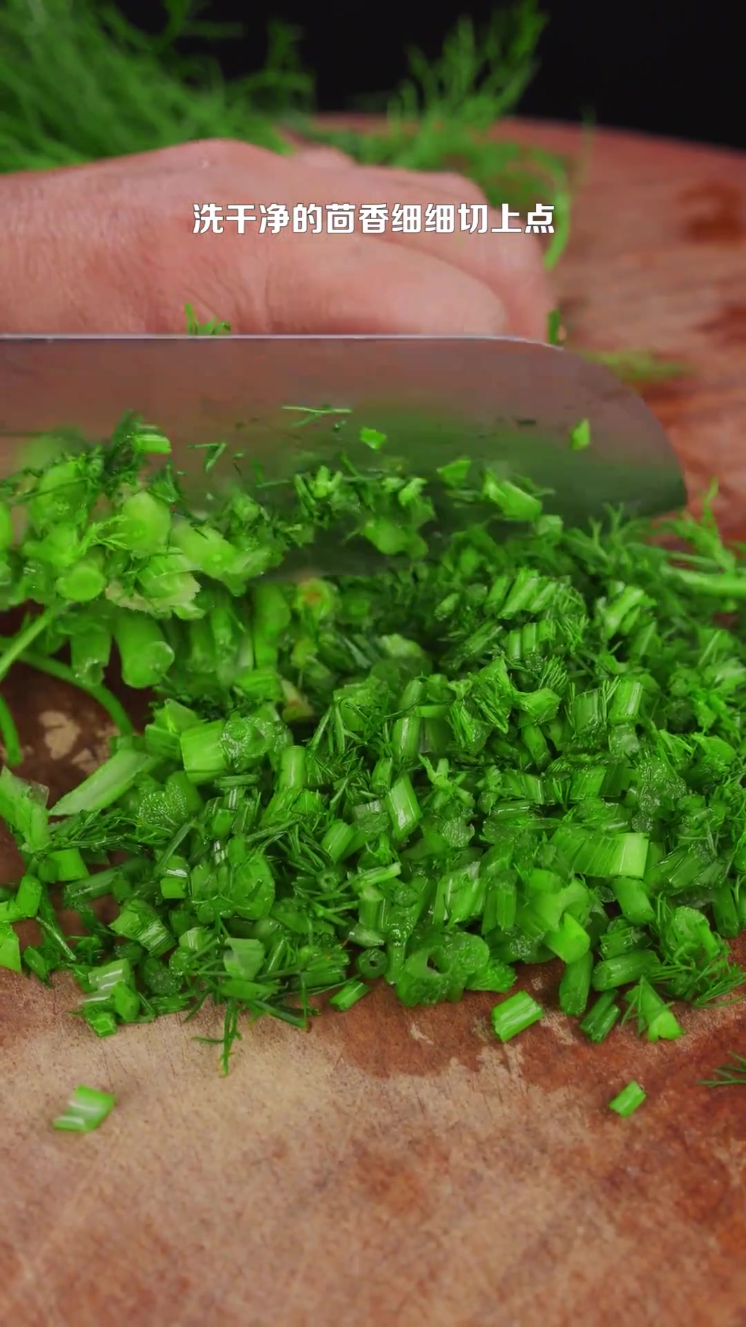 当鸡肉烂饭配上佤味牛皮是种什么感觉,只能这样跟你们说,真的太爽了