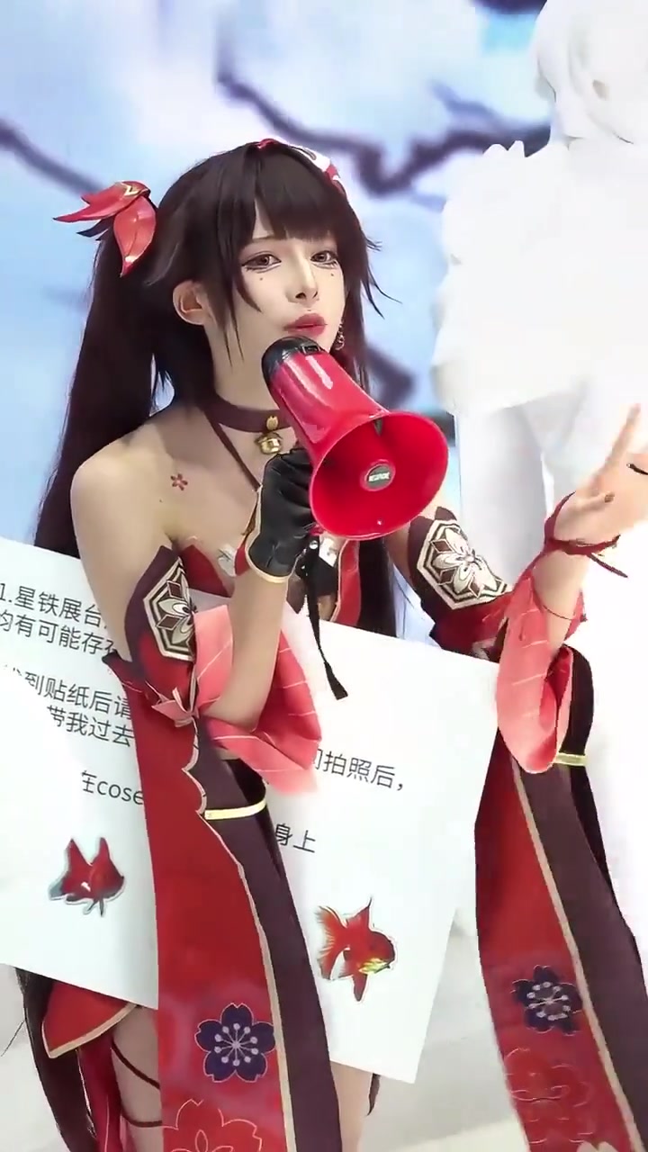 「腥味猫罐」广州萤火虫漫展花火